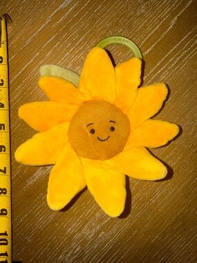 JELLYCAT London Fleury Sunflower Jitter Vibrating Crinkle Plush Flower Toy